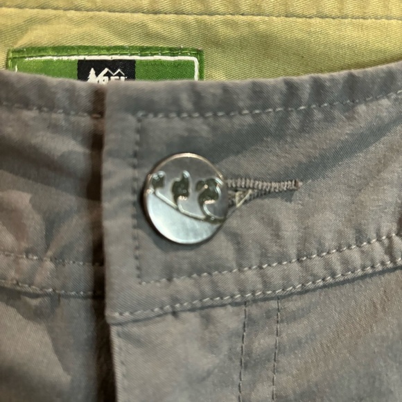 REI Sz  S Tall Convertible Cargo Style Many Pockets Hiking Outdoor Pants - Picture 8 of 14